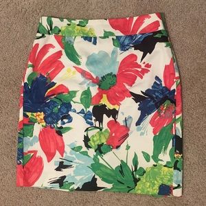Floral pencil skirt Ann Taylor - size 2